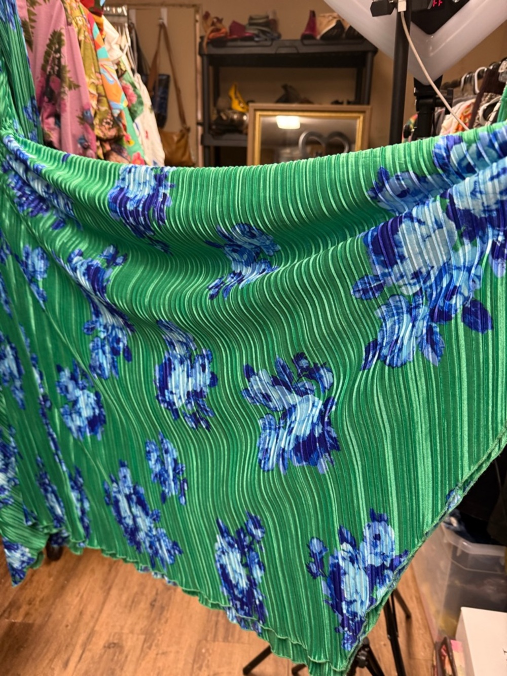 Green Floral High-Low Wrap Dress with Tie Waist - Picture 10 of 11